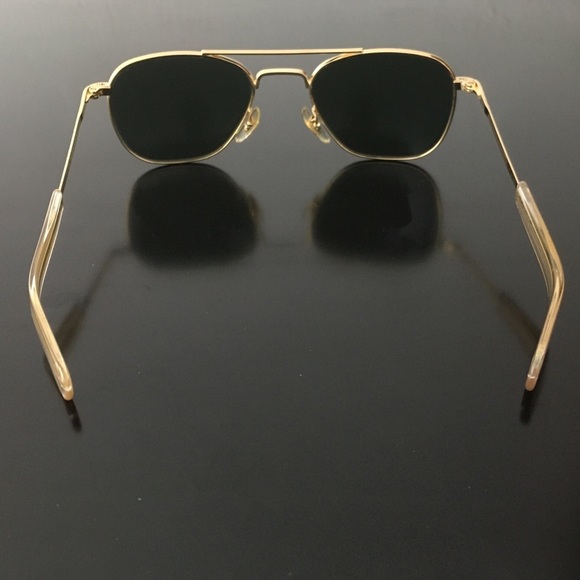 SOLD SOLD Offers Welcomed - AMERICAN OPTICAL AO GOLD FILLED AVIATORS

SIZE 52 20 - Picture 3 of 12